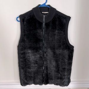 Black Faux Fur Vest Front Sweater Back Panel M Full Zip Up Cozy Soft